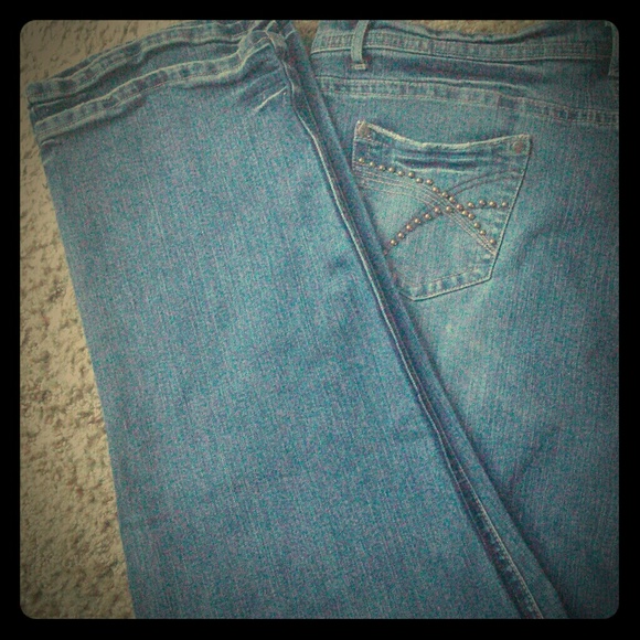 Plus Size Boyfriend Jeans 22