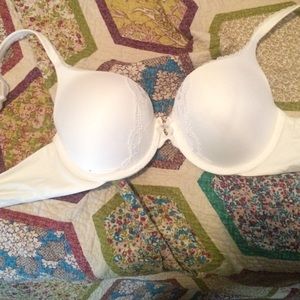 Victoria secret bras bundle(: