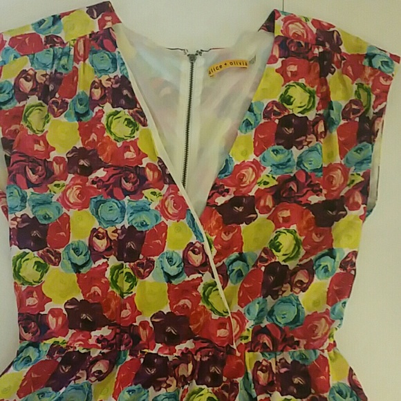 Alice + Olivia Floral Romper - Picture 2 of 4