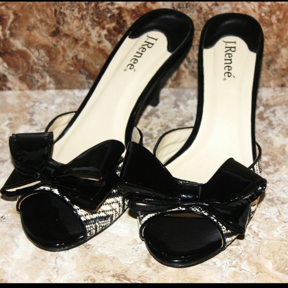 Shoes - Pretty Bow J.Renee