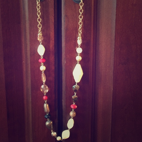 Need an every day necklace. Here it is. 😀😃😄