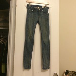 Rag and Bone size 26 skinny jeans
