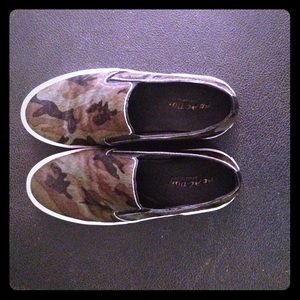 Kenneth Cole Reaction Fashion Slip On Sneaker