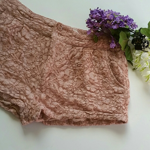 [BOGO 50%] Forever 21 Lace Shorts