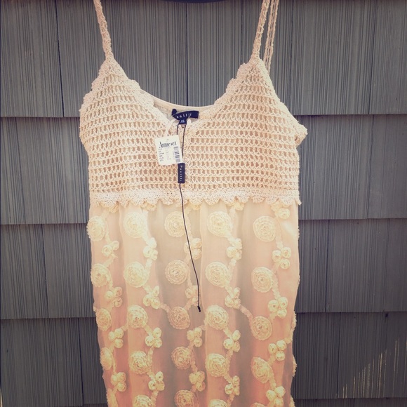 Designer top