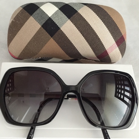 Brand new authentic Burberry Sunglasses