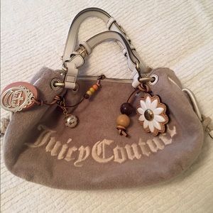 Juicy Couture Handbag bundle w necklace