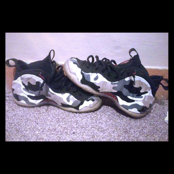 Foamposite size 7.5 8