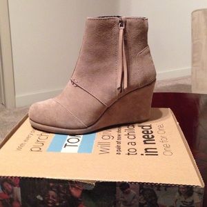 TOMS - Wedge