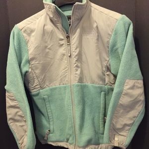 Mint Northface jacket