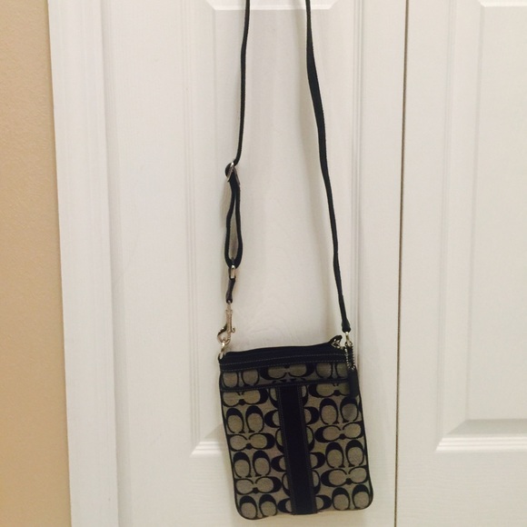 Coach Crossbody - Picture 3 of 3