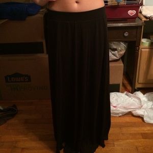 thicker black maxi skirt