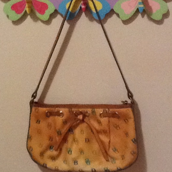 Dooney and Bourke purse