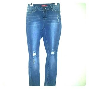 NO SQUATS NEEDED!!! These Jeans = Sexy Butt