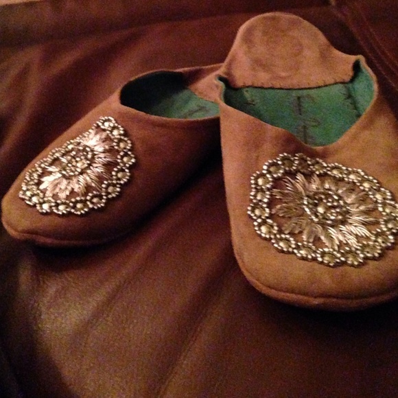 NEW Free People Moroccan beaded slippers - Picture 3 of 3