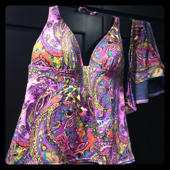 NWT Victoria's Secret Tankini in Size M