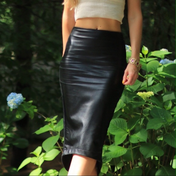 SOLD Black Faux Leather Pencil Skirt - Picture 2 of 4