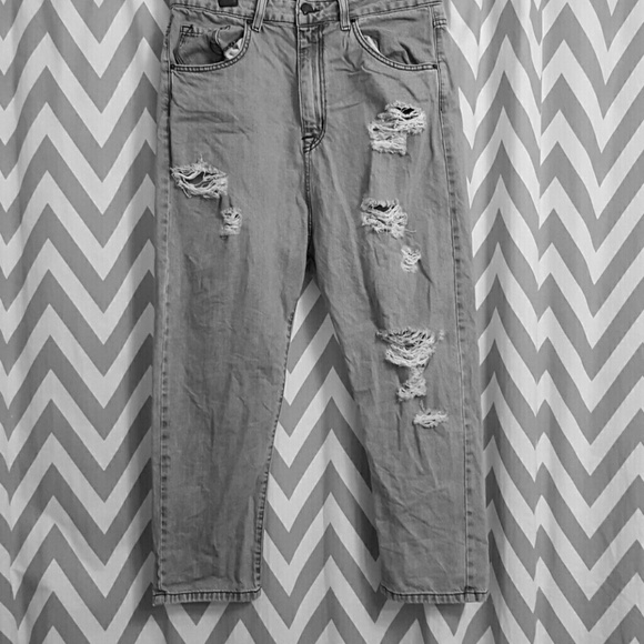BDG Boyfriend Jeans!