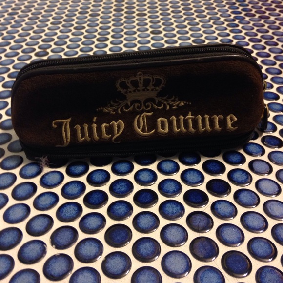Makeup holder/ bag