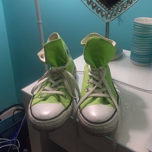 High top neon green converse