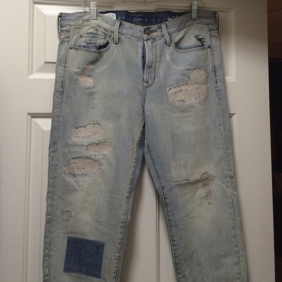 GAP sexy boyfriend jeans