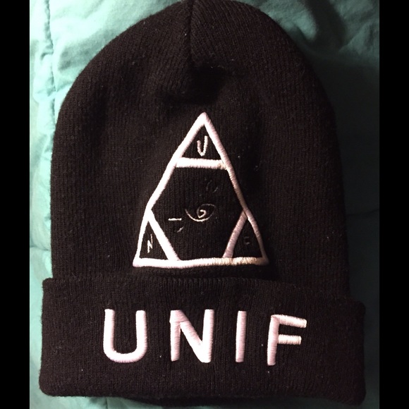 UNIF Beanie💀