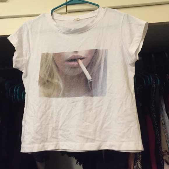 TRADED Brandy Melville smoker girl short shirt - Picture 1 of 3