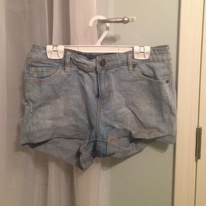 urban outfitters jean shorts