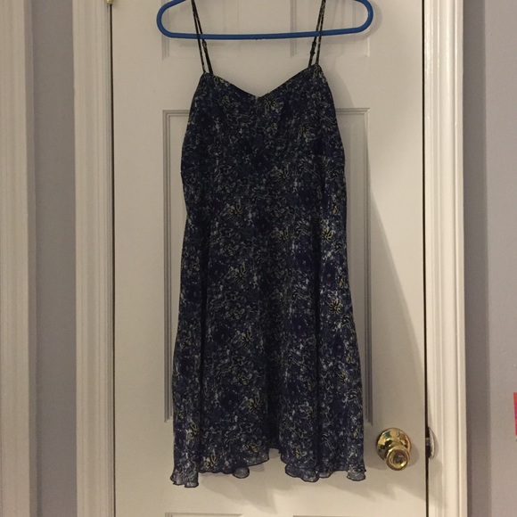 Darling Dark Blue Floral Sundress 🌼