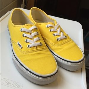 Yellow Vans "Off the Wall"