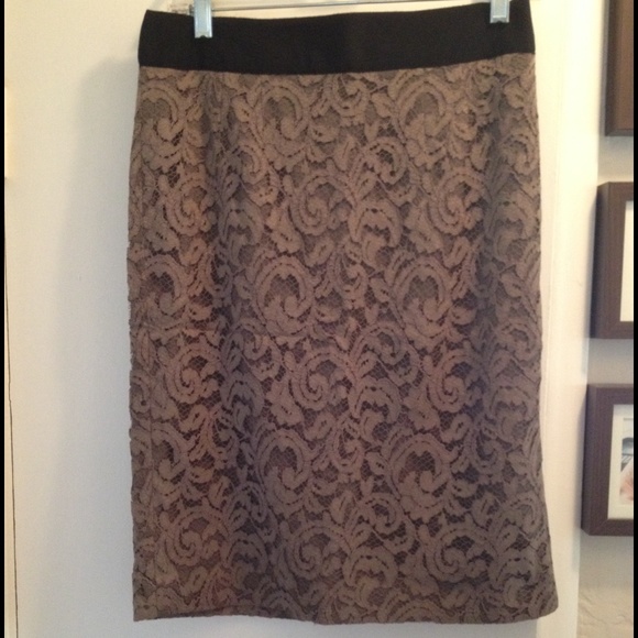 Banana Republic Monogram Skirt - Picture 1 of 4