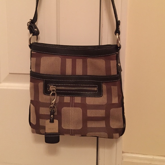 Nine West cross-body purse