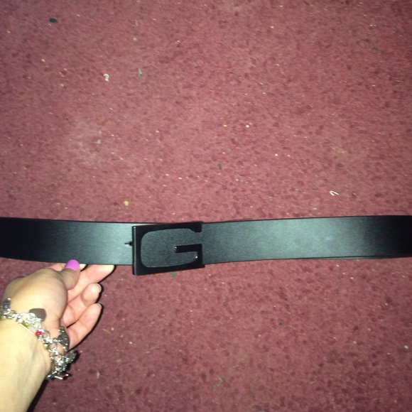 Guess belt