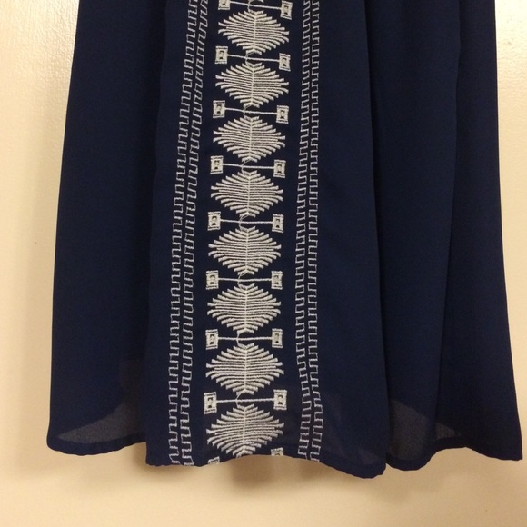 Forever 21 Dress - Picture 3 of 4