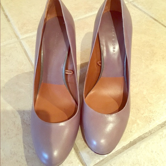 Beautiful Zara heels - leather with metal heel.
