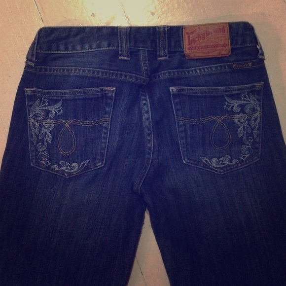 Lucky Brand "Vine Lola Straight" jeans! Size 27