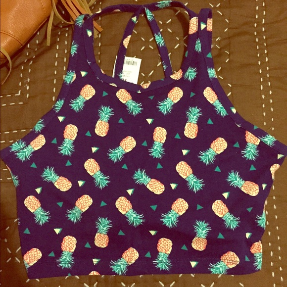 Forever 21 Tops - Pineapples Crop Top