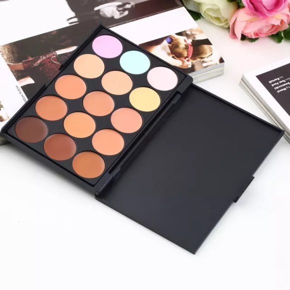 Unbranded Other - Contour/concealer kit