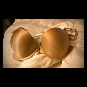 Victoria secret bombshell bra