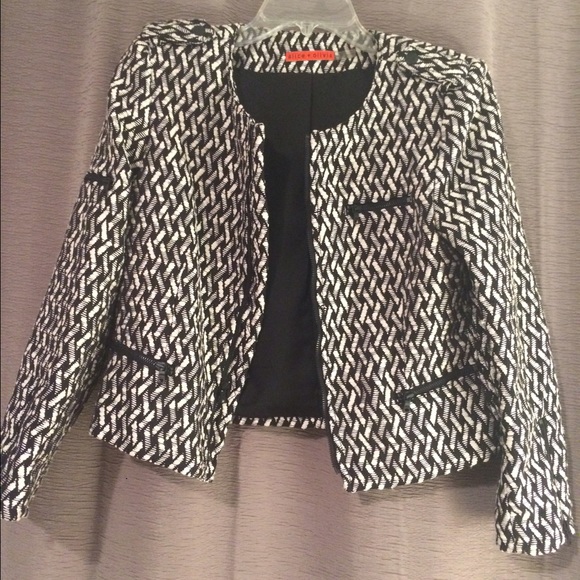 Alice + Olivia Crop Blazer
