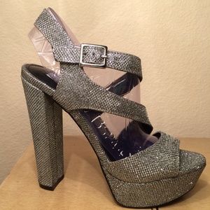 "Price is Right" shoes! Sparklie, Steve Madden 6.5