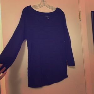 Gap navy blue sweater