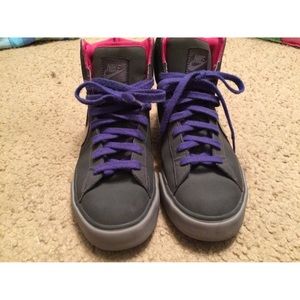 Pink/ purple/ grey Nike BRS