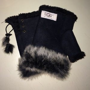 Ugg fingerless gloves
