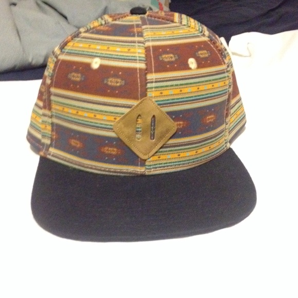 Staple SnapBack - Picture 1 of 3