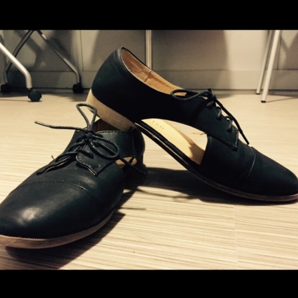 Black Oxford Style Shoes