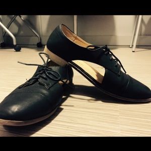 Black Oxford Style Shoes
