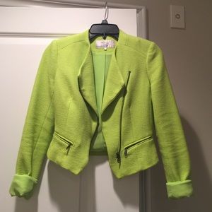 Zara Zara neon green jacket Sz XS from Vicky s closet on #1: s 5587a7f7f Zara Zara neon green jacket Sz XS from Vicky s closet on #1: s 5587a7f7f