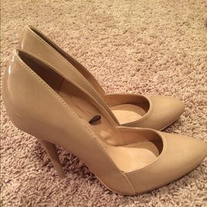 Size 5.5 Forever 21 Nude Heels