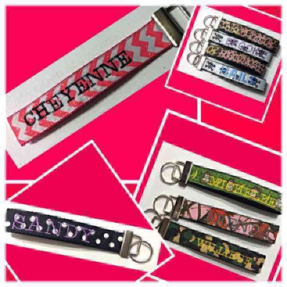 $8 Custom Key Fobs - Picture 2 of 4